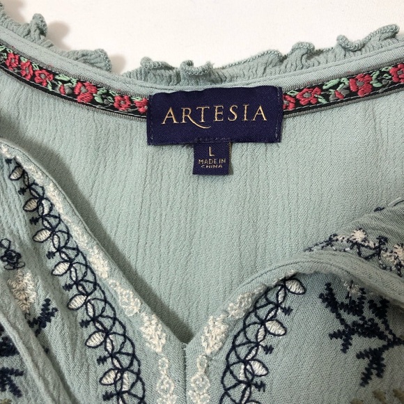 Artesia Top Womens Sage Green Embroidered Boho Flowy Short Sleeve Blouse L - Picture 8 of 14